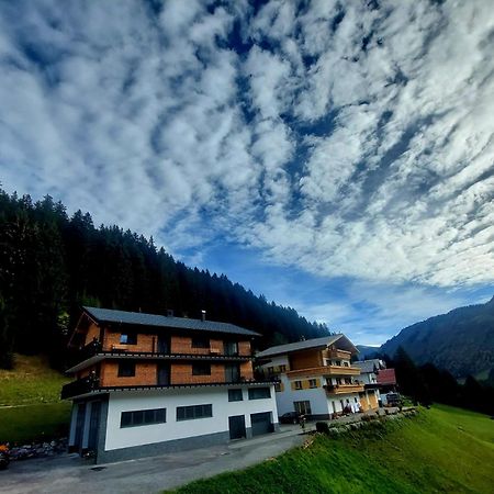 Haus Margrith Alpenblick Appartements Damüls Eksteriør billede